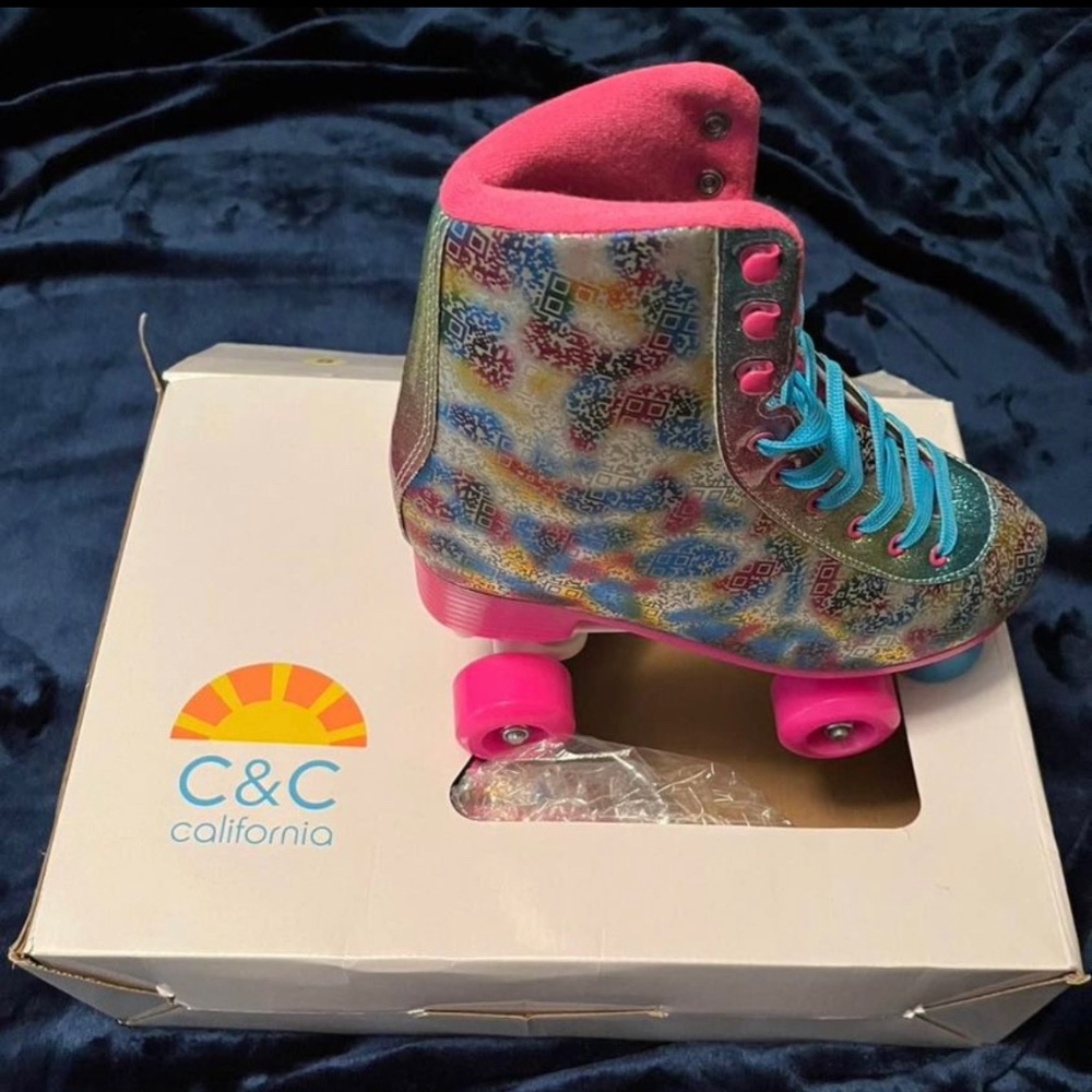 Women’s size 9 skates